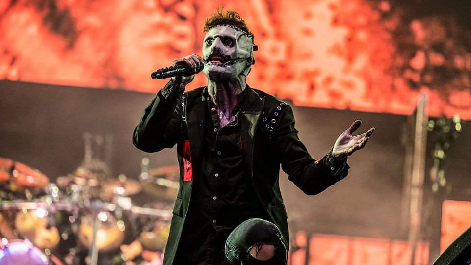 SLIPKNOT's COREY TAYLOR: Maybe I've got another 5 years left of physically  touring like this